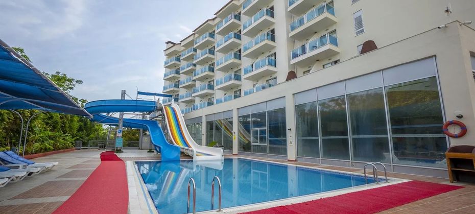 Cenger Beach Resort