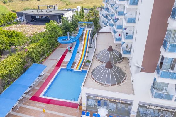 Cenger Beach Resort
