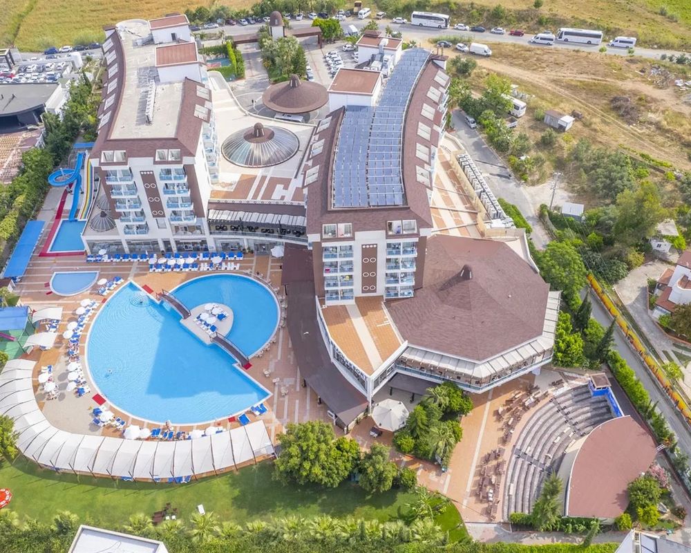 Cenger Beach Resort