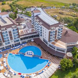 Cenger Beach Resort (Side)