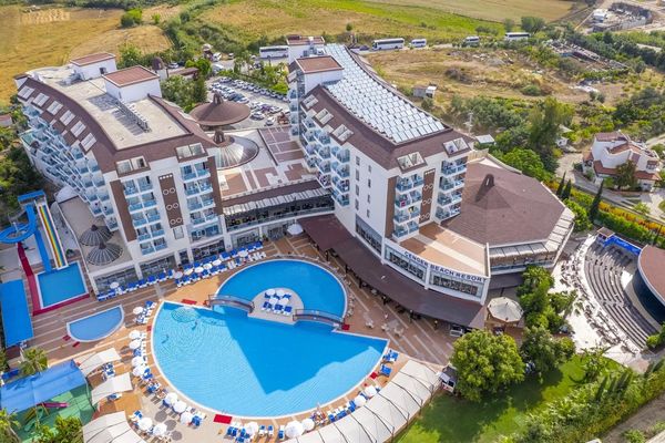 Cenger Beach Resort