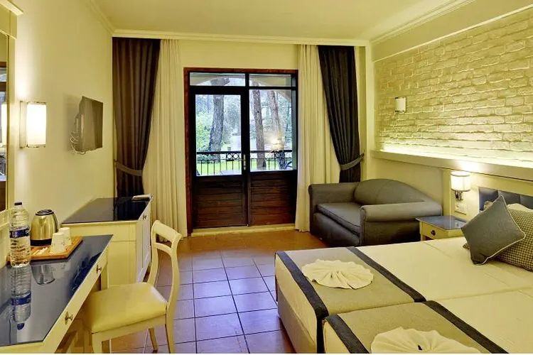 Champion Holiday Village - pokój