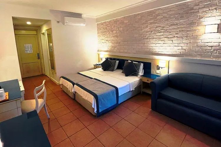 Champion Holiday Village - pokój