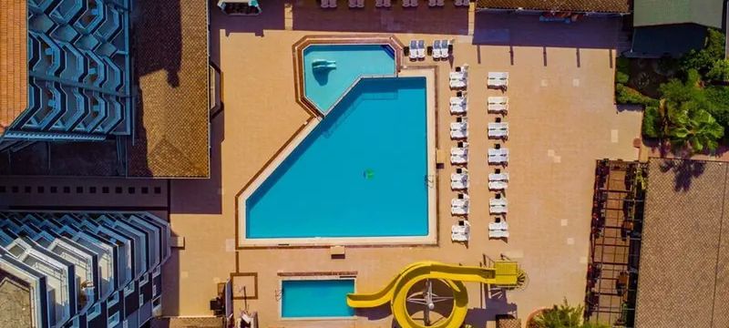 Clover Magic Park Beach