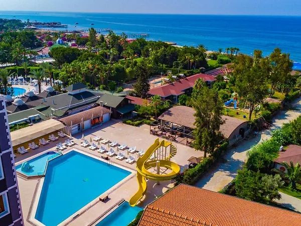 Clover Magic Park Beach 4*