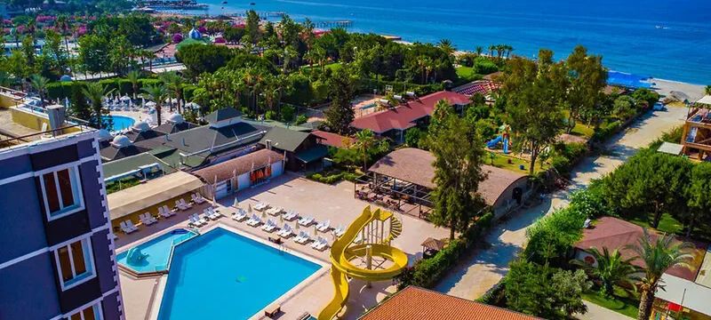 Clover Magic Park Beach