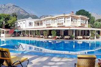 Club Boran Mare Beach