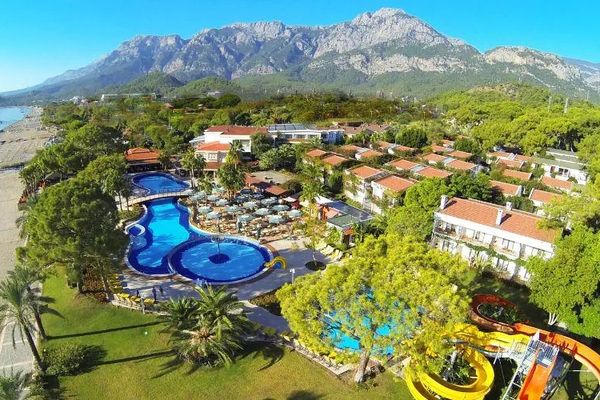 Club Boran Mare Beach