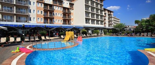 Club Cactus Paradise