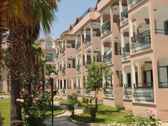 Club Caprice Apart 3*