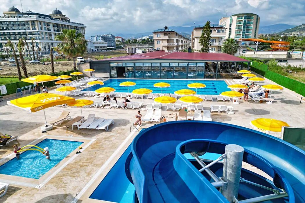 Club Wasa Holiday Village - teren hotelu