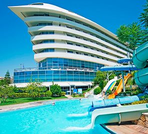 Concorde Deluxe Resort