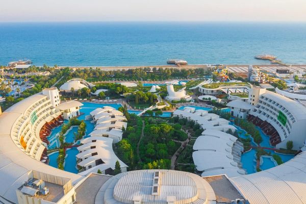 Cornelia Diamond Golf Resort & SPA
