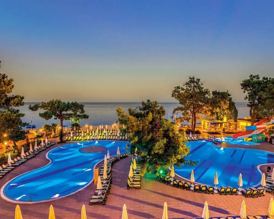 Crystal Aura Beach Resort