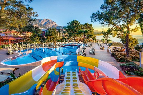Crystal Aura Beach Resort