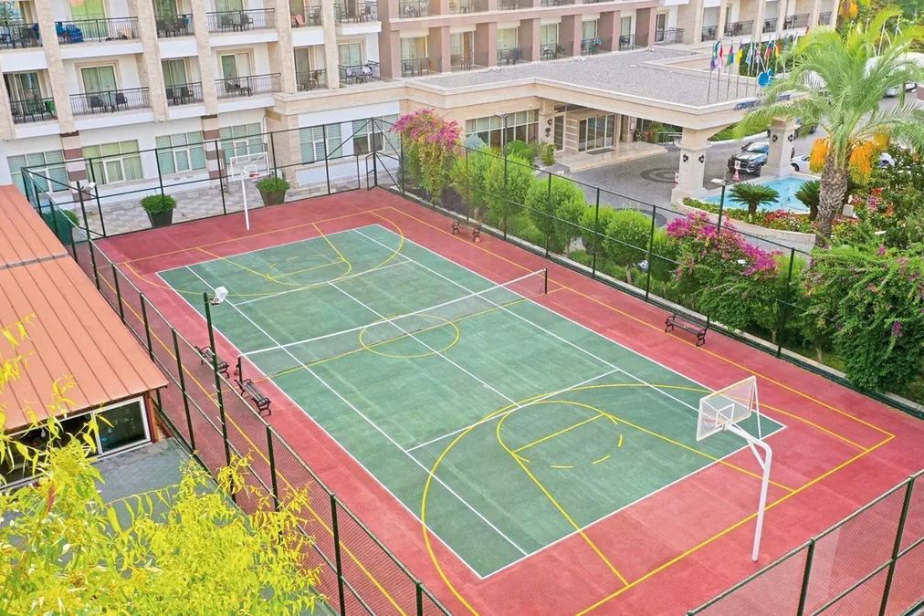 Crystal De Luxe - sport i rekreacja