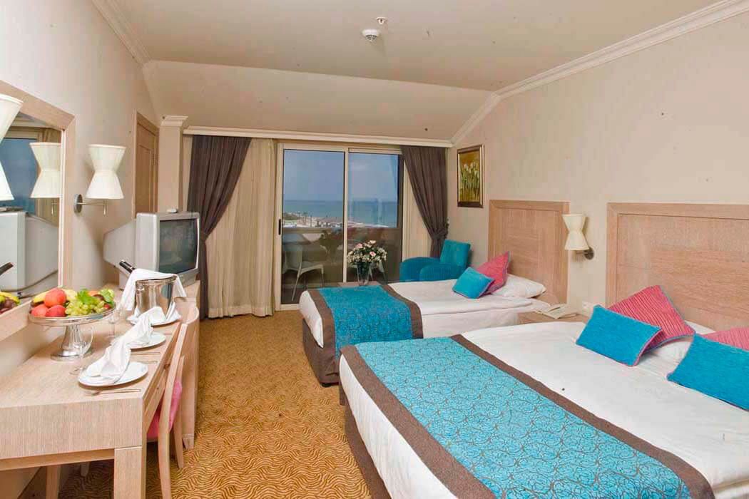 Crystal Family Resort - pokój