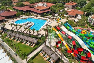 Crystal Flora Beach Resort