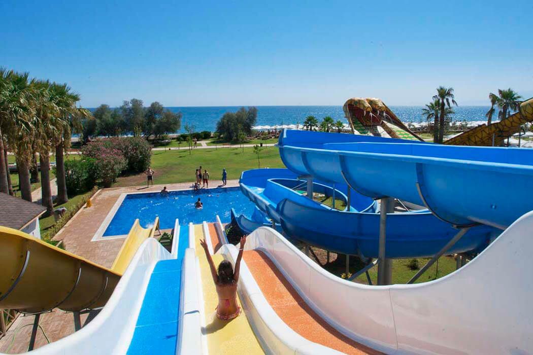 Crystal Tat Beach - basen