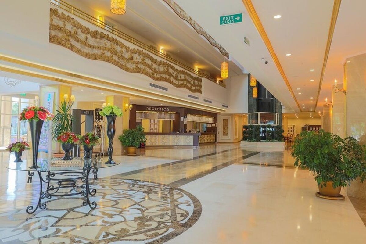 Crystal Tat Beach - recepcja / lobby