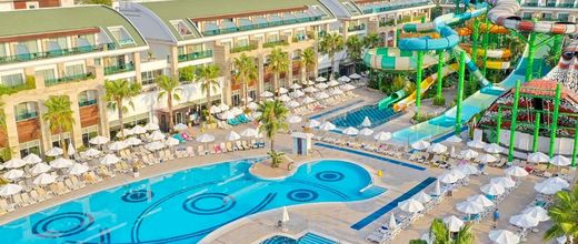 Crystal Waterworld Resort & Spa