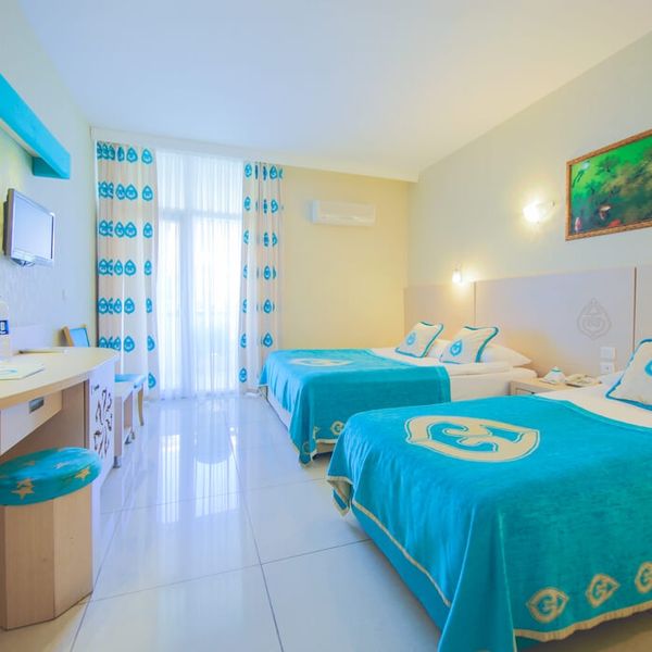 Daima Biz (Kemer)