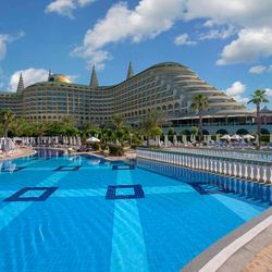 Delphin Imperial Lara