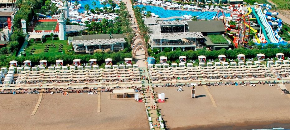 Delphin Imperial Lara