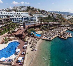 Delta Beach Resort