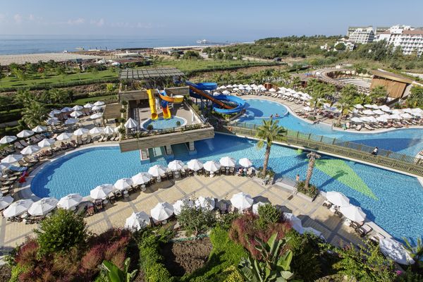 Diamond Excellence Resort & Spa