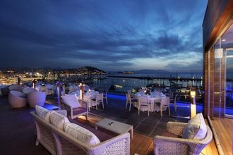 Double Tree by Hilton Kusadasi