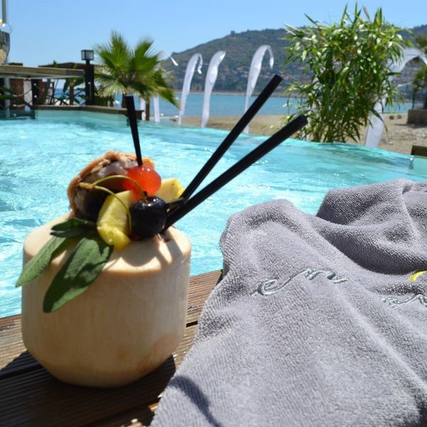 En Vie Beach Boutique