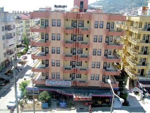 Erdi Puren 3*