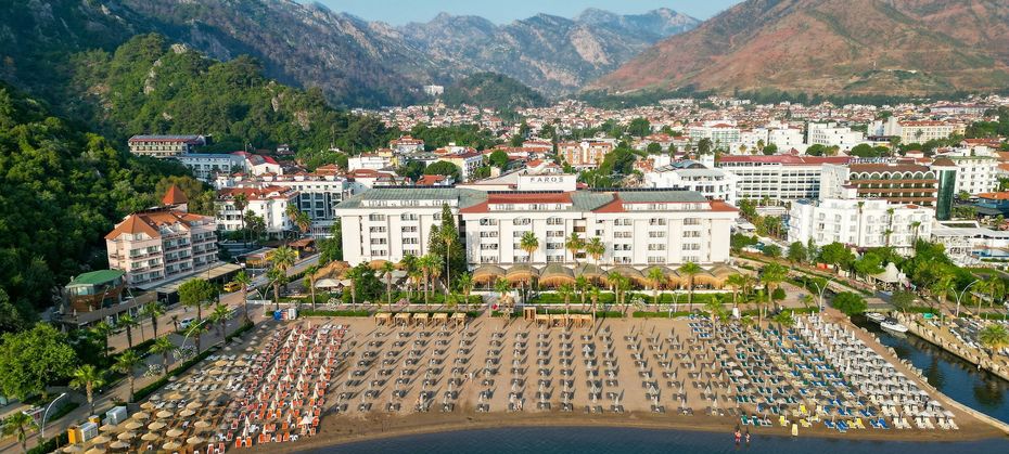 Faros Premium Beach