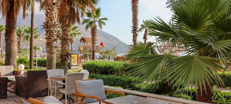 Faros Premium Beach