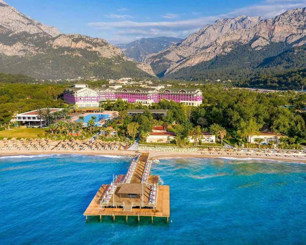 FashionTV Luxe Resort