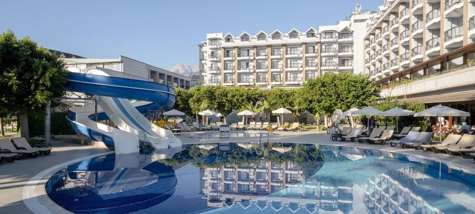 Fore Resort & Spa