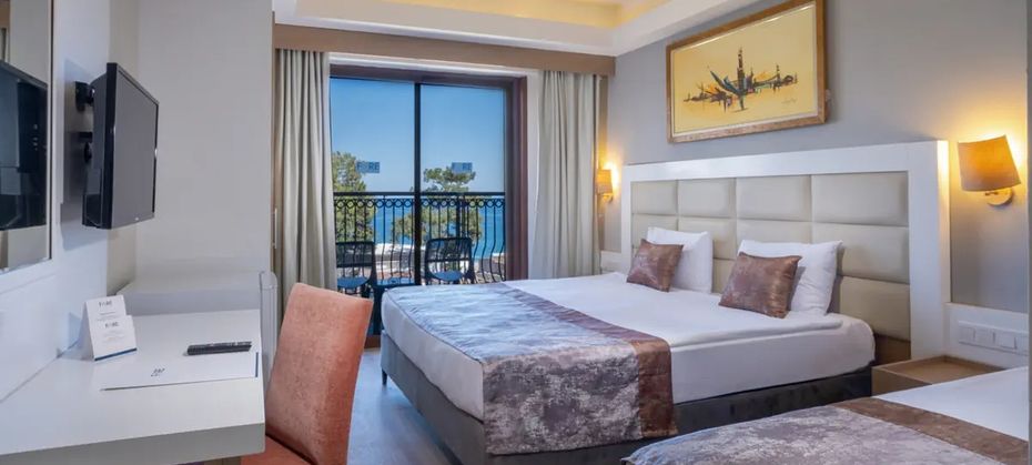 Fore Resort & Spa