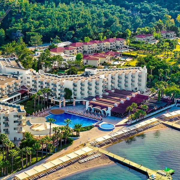 Hotel Fortezza Beach