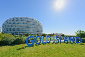 Gold Island Selected