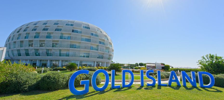 Gold Island Selected