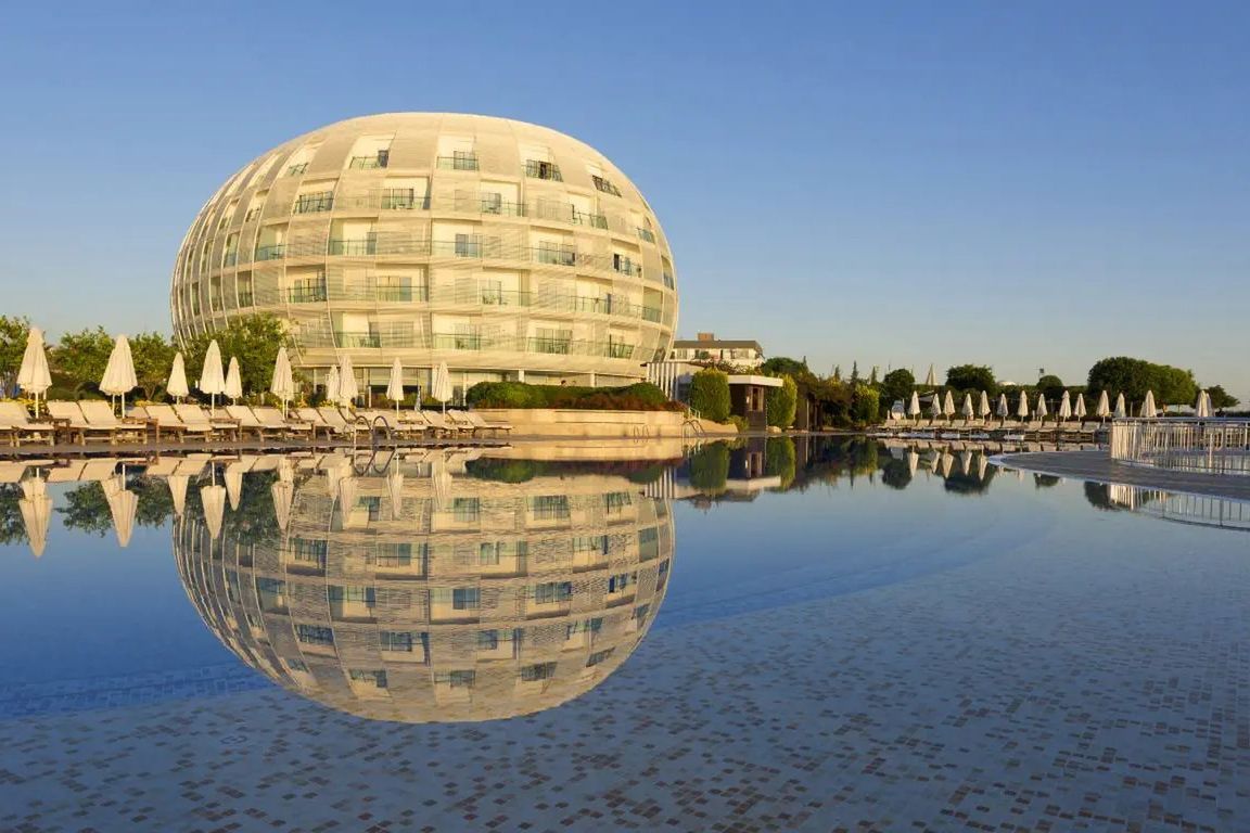 Hotel Gold Island Selected