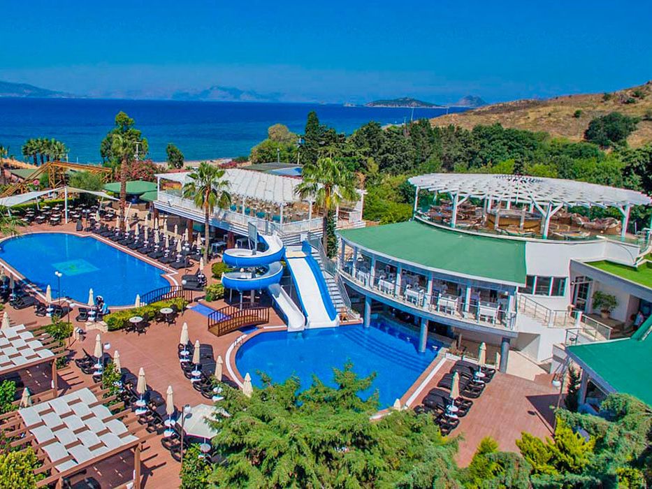 teren hotelu, basen