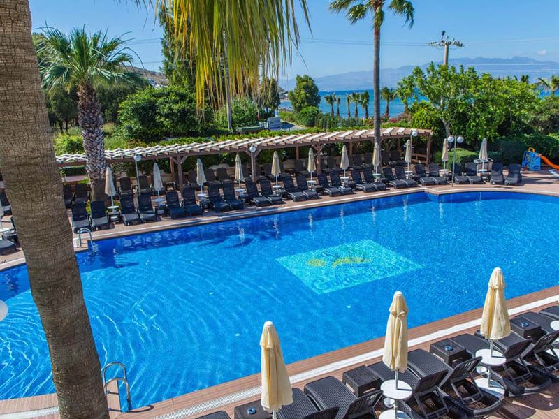 Golden Beach (Turgutreis)