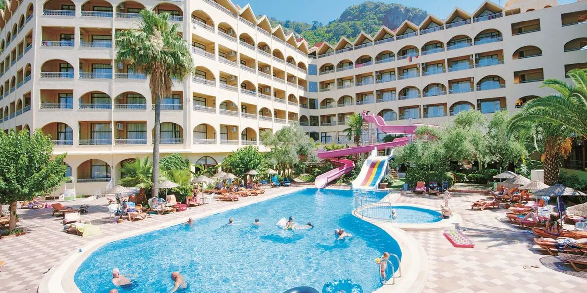 Turcja na 7 dni w maju: 4⋆ hotel od 1 789 zł