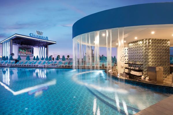 Granada Luxury Beach Avsallar