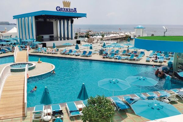 Granada Luxury Beach Avsallar