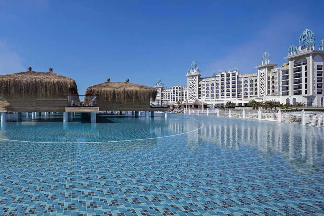 Granada Luxury Belek - basen