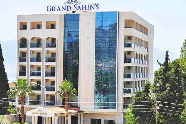 Scala Nuova Beach ex Grand Sahin