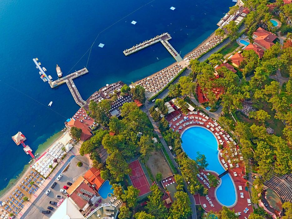 teren hotelu, basen, plaża